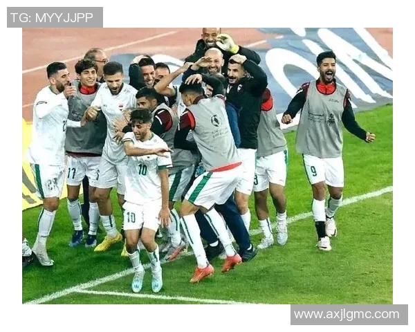 世预赛焦点对决日本队迎战伊拉克队力争小组出线资格